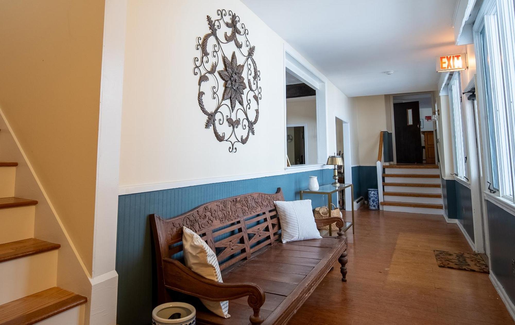 Cooper Hill Inn East Dover Екстериор снимка